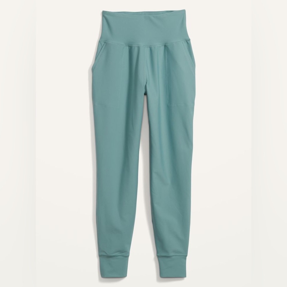 Old Navy XS womens high waisted powersoft joggers 7/8 length